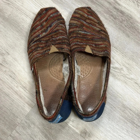 TOMS Alpargata Sweater Slip-On Loafer Shoes / Faux Fur Lining EVA Sole / Size W9 - Picture 5 of 7